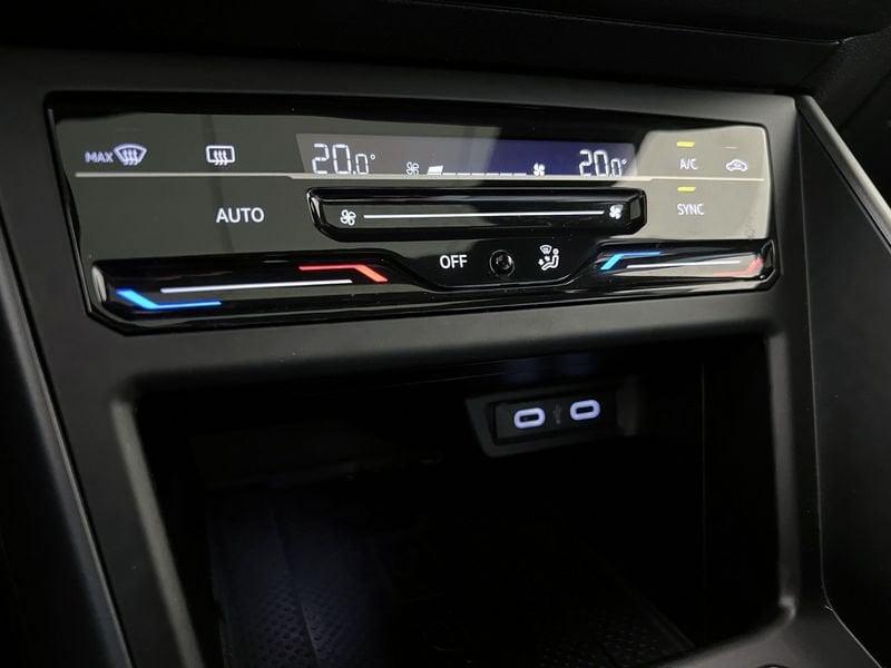 Volkswagen Taigo Taigo 1.0 TSI 110 CV R-Line