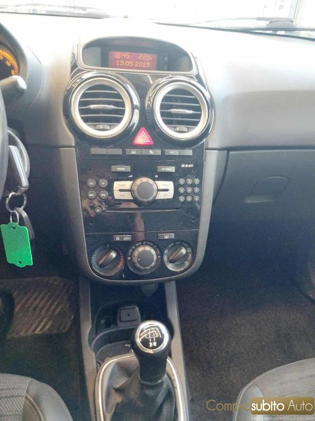 OPEL Corsa 1.2 3 porte GPL