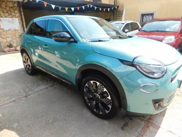 Fiat 600 Hybrid 100 CV DCT MHEV La Prima