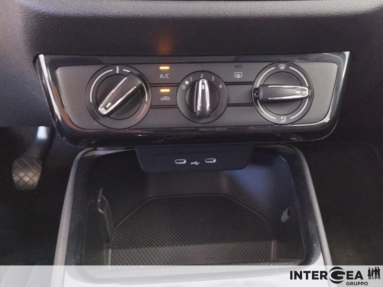 SKODA Fabia 1.0 mpi evo Selection 80cv