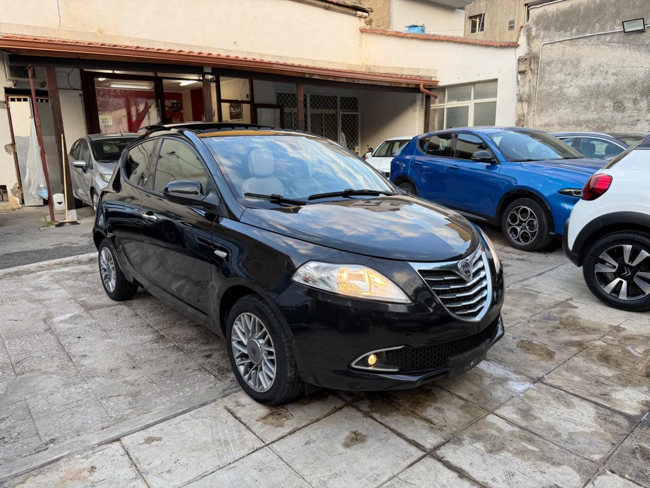 Lancia Ypsilon 1.3 MJT 16V 95 CV 5 porte S&S Platinum
