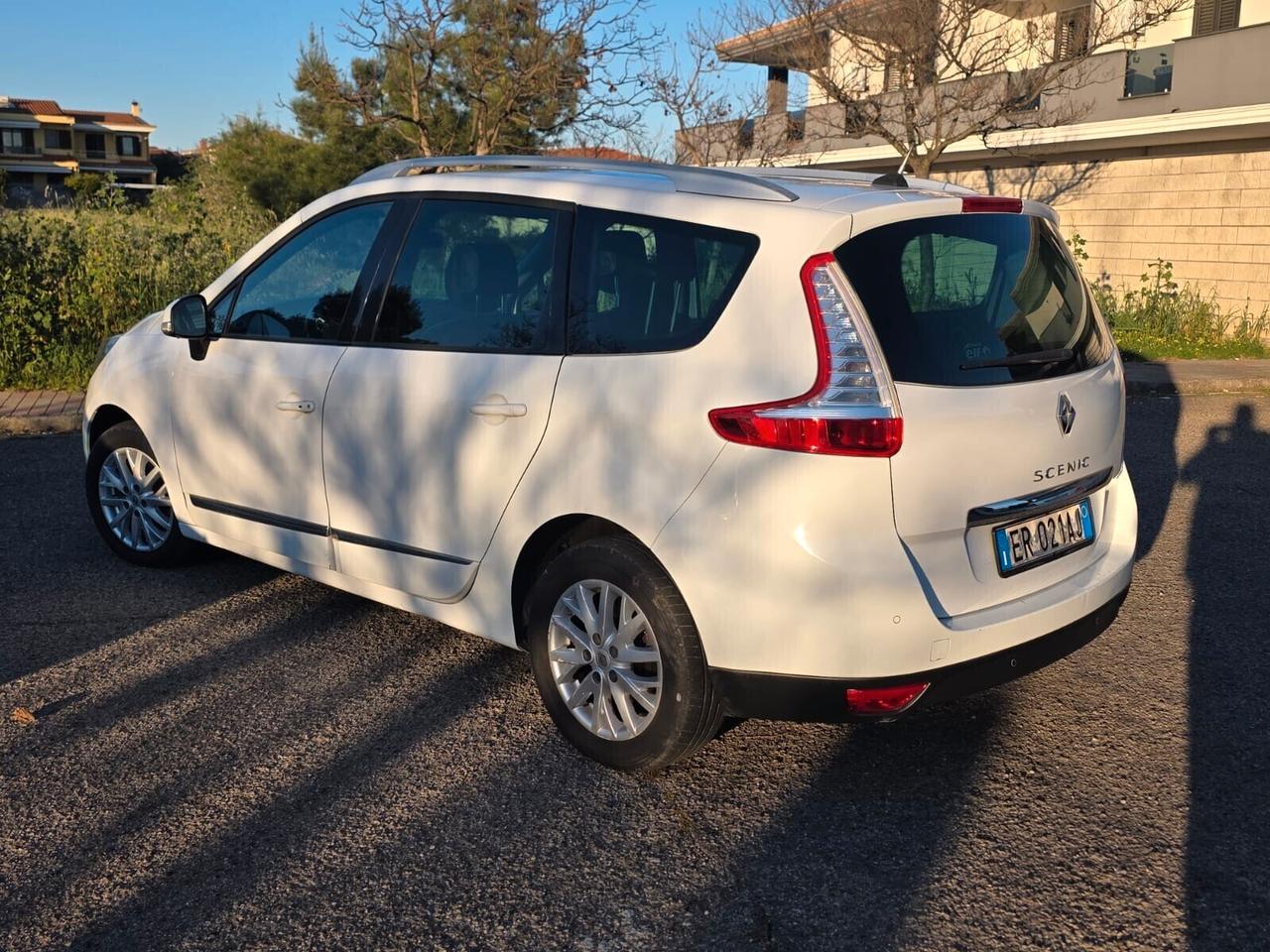 Renault Scenic XMod 1.5 dCi 110CV Wave