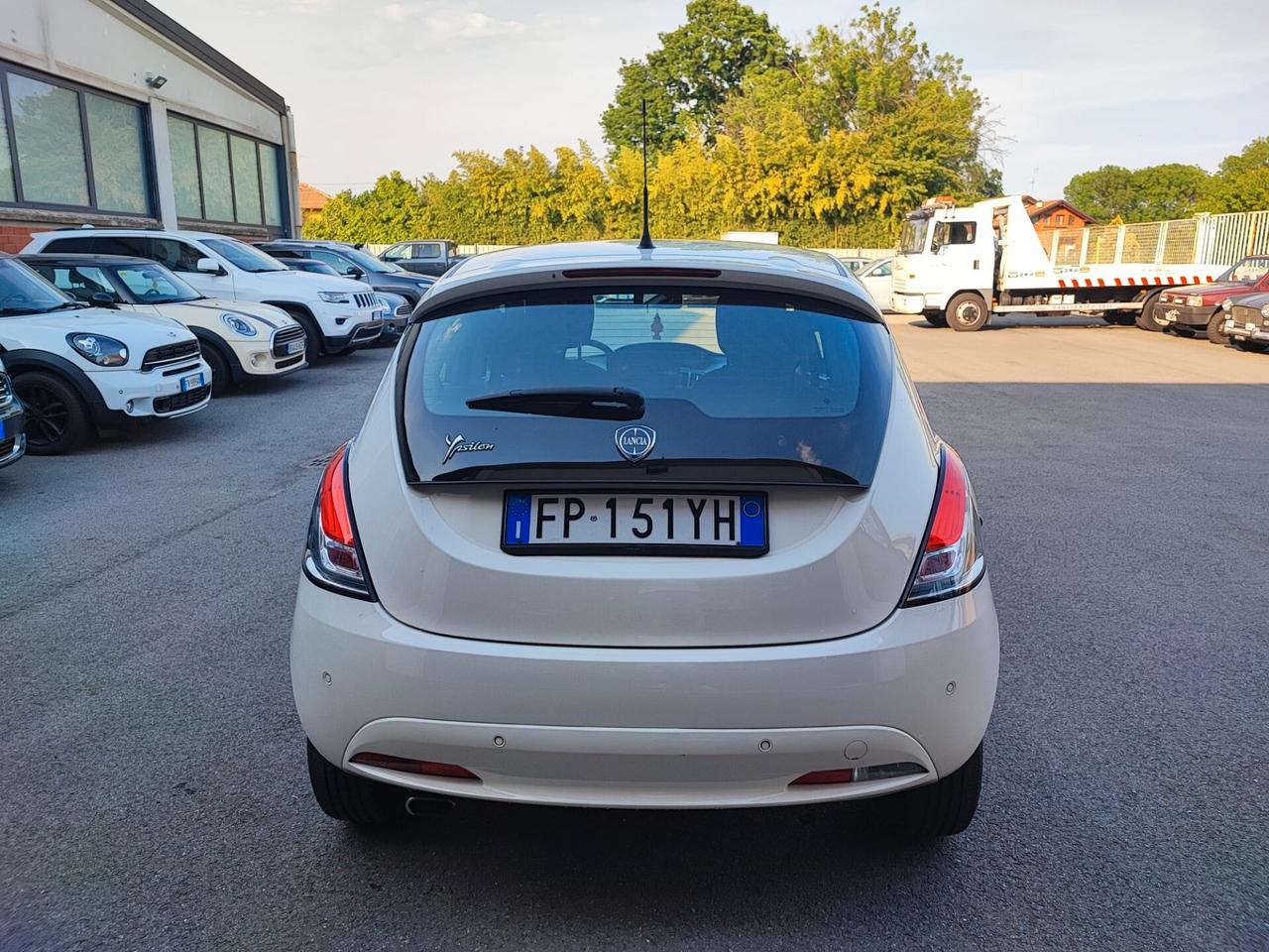 Lancia Ypsilon 1.2 69 CV 5 porte GPL Ecochic Gold