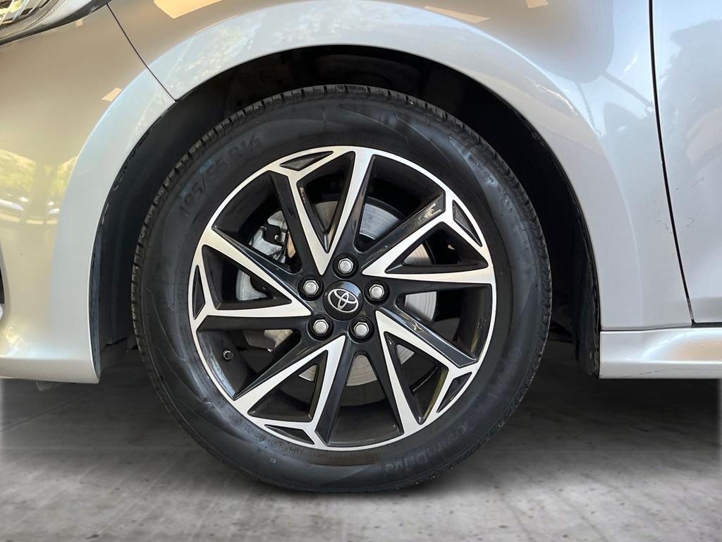 Toyota Yaris 1.5 hybrid Trend
