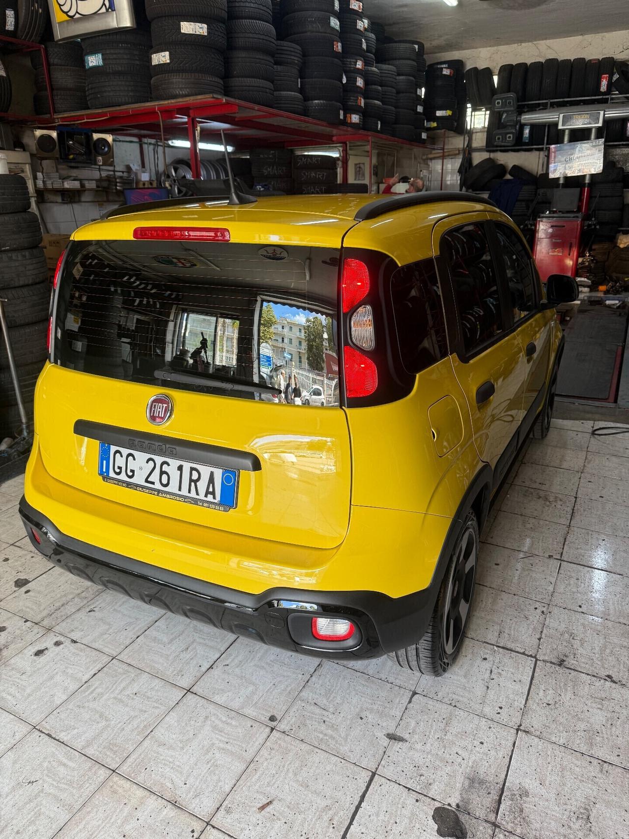 Fiat Panda 1.2 CROSS GPL DI SERiE