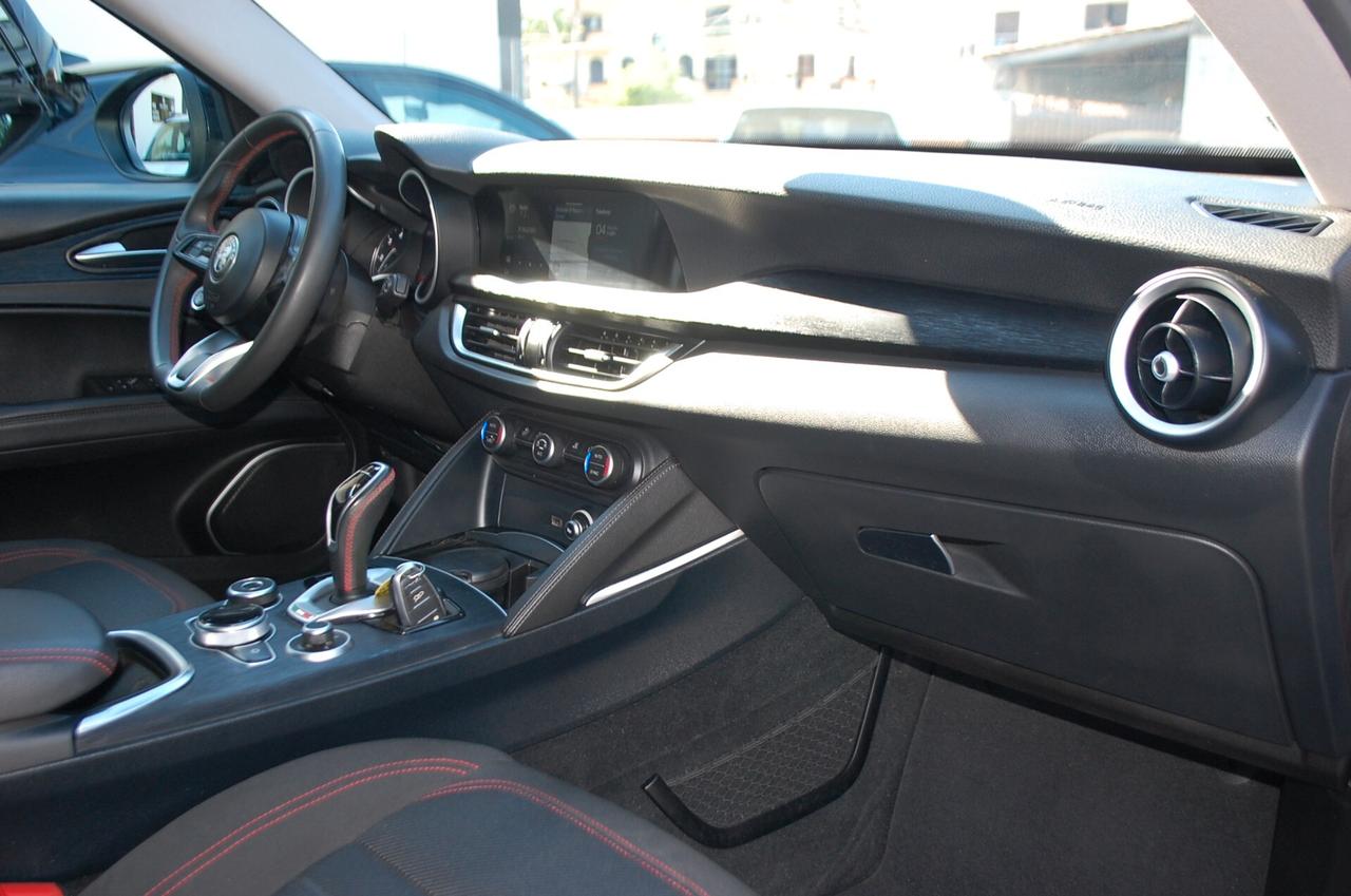 Alfa Romeo Stelvio 2.2 t Business Q4 190CV auto Navi Led Uff Italy USB