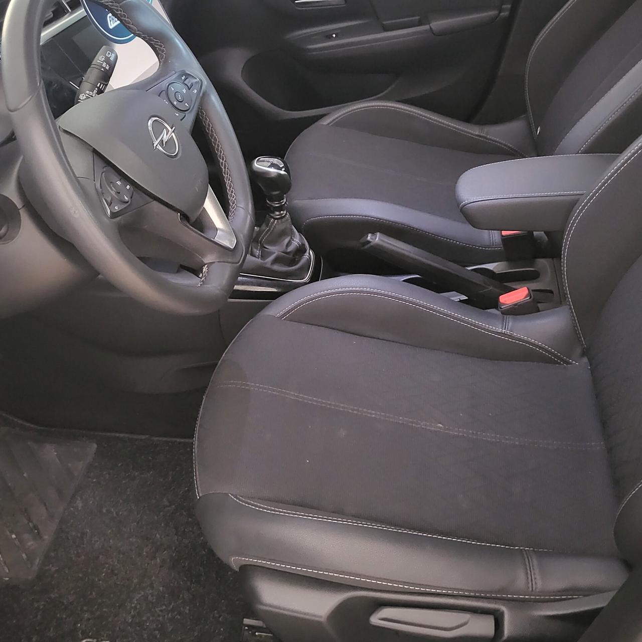 Opel Corsa 1.2 100 CV Design & Tech