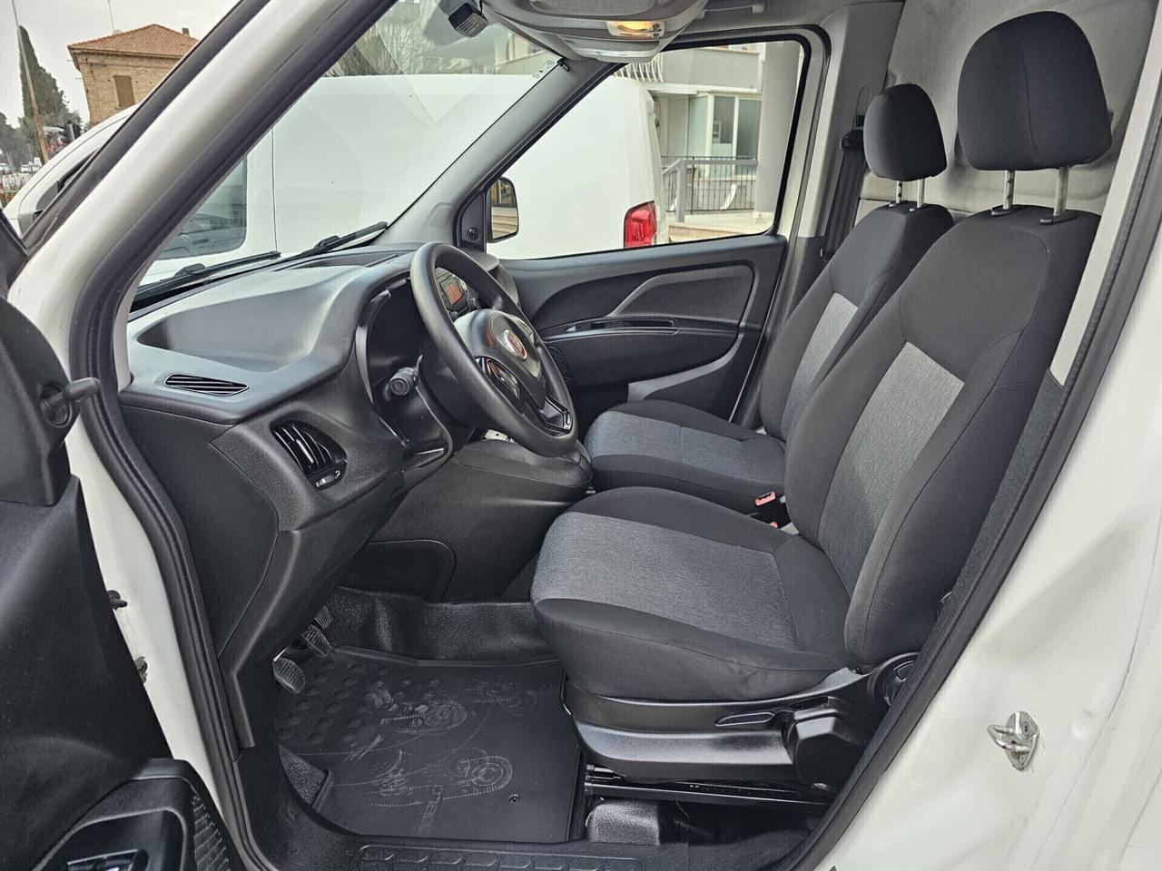 Fiat Doblo t-jet N.p. Sx Cargo - Con Officina Mobile