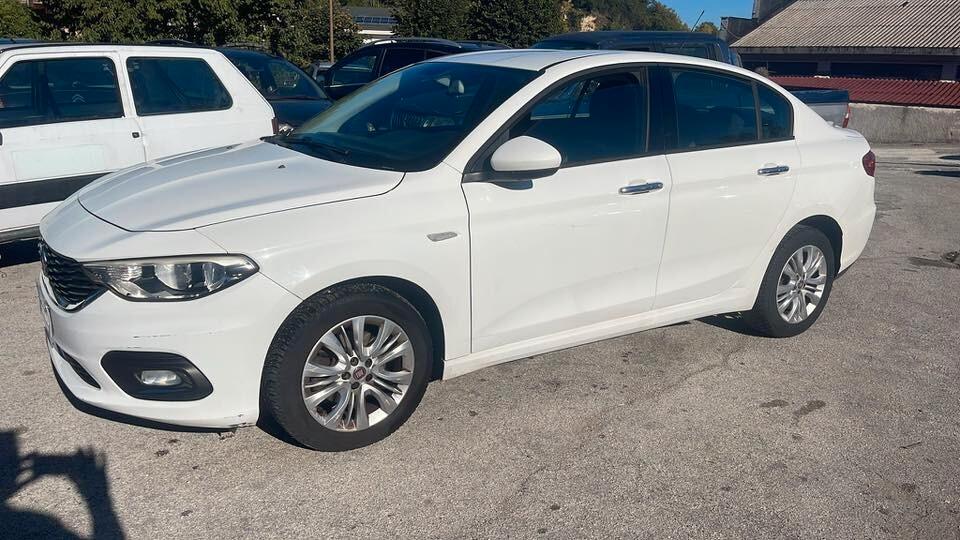Fiat Tipo 1.4 4 porte Opening Edition