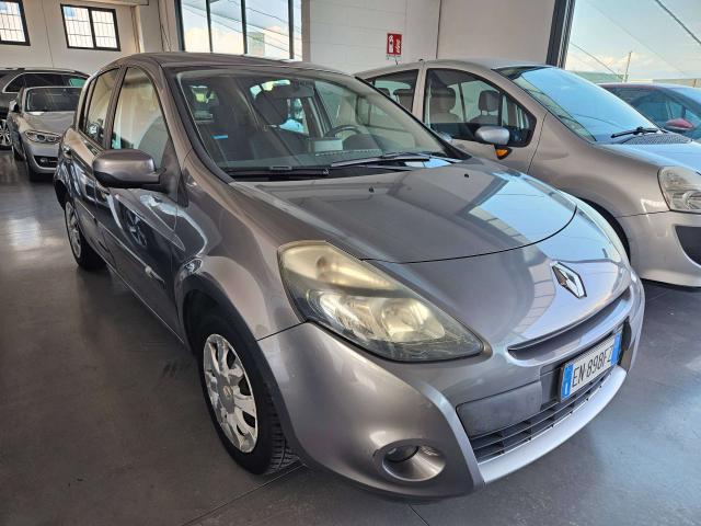 Renault Clio Clio III 2009 5p 1.5 dci Dynamique 75cv