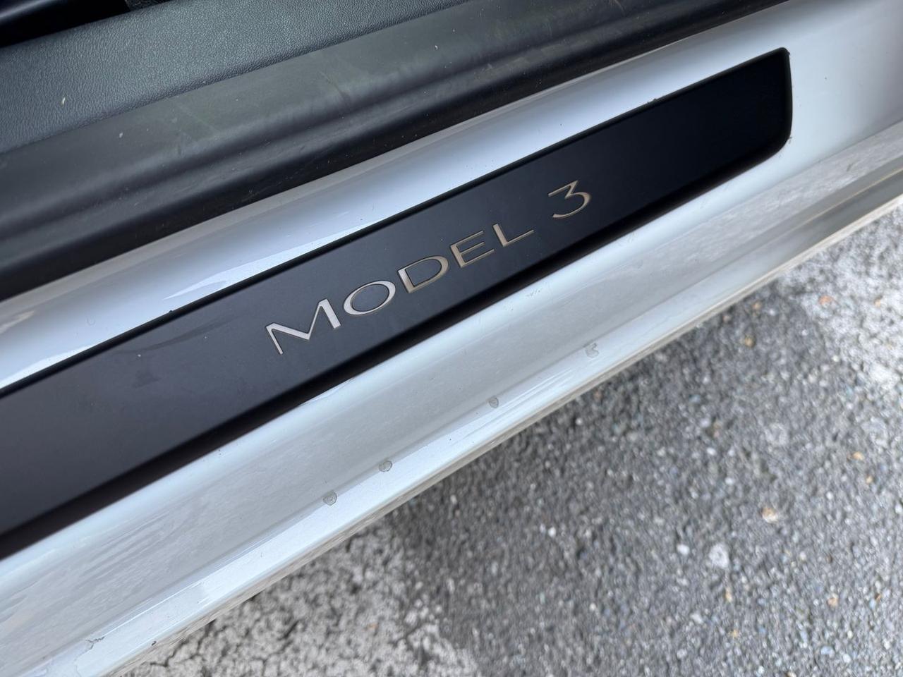Tesla Model 3 Standard Range Plus #9591