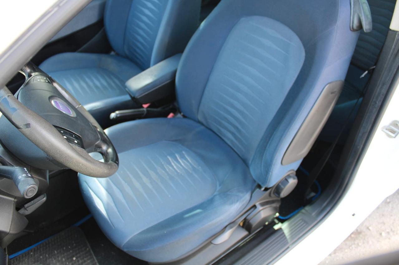 Fiat Grande Punto 1.4 3 porte Active Natural Power