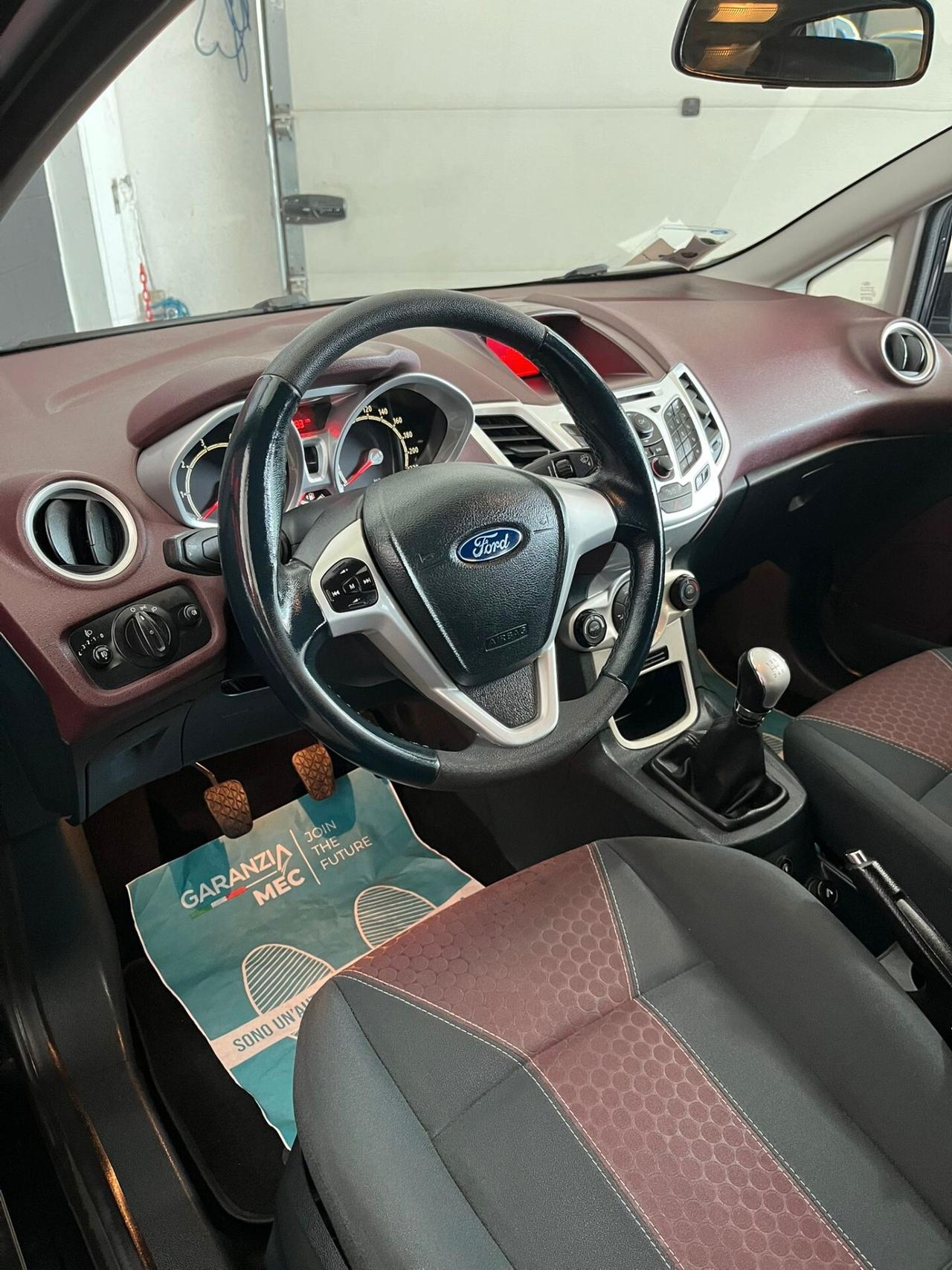 Ford Fiesta gpl DISTRIBUZIONE NUOVA