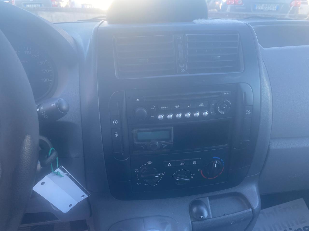 Peugeot Expert Tepee 2.0 HDi 120CV FAP PC Comfort 6P