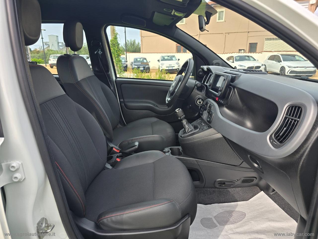 FIAT Panda 1.0 FireFly S&S Hybrid Sport