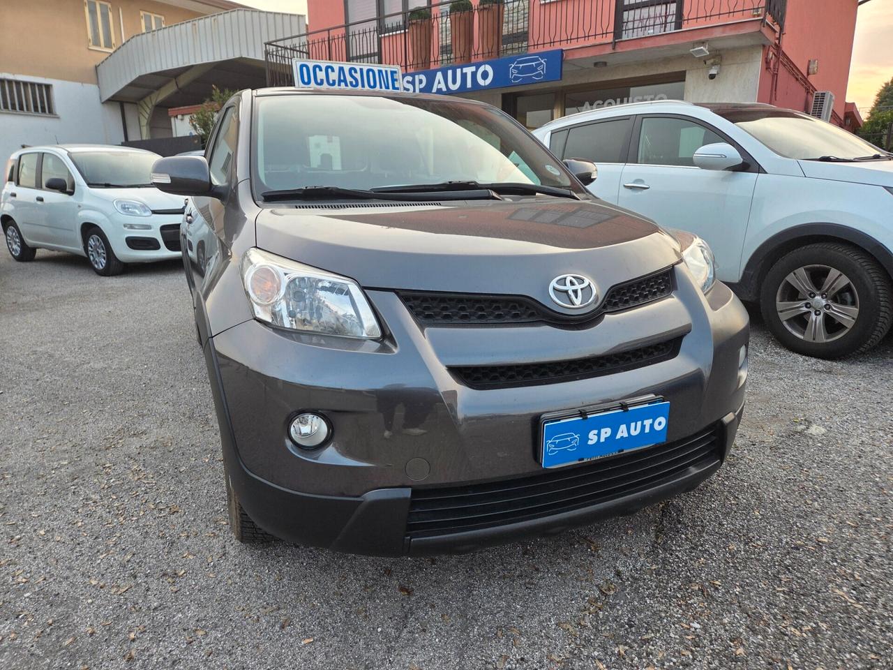 Toyota Urban Cruiser 4x4 - 2010