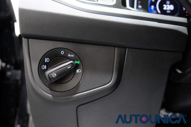 VOLKSWAGEN Taigo 1.0 TSI 110 CV DSG R-LINE TETTO PANORAMA