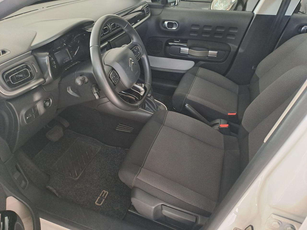 Citroen C3 1.2 Benzina 110cv EAT6 Shine km 51365