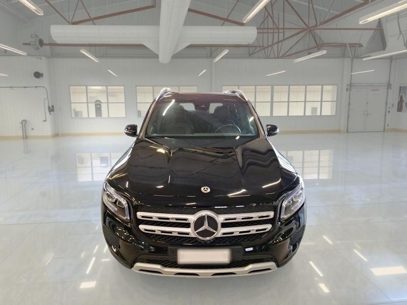 MERCEDES-BENZ GLB 200 d Automatic Sport