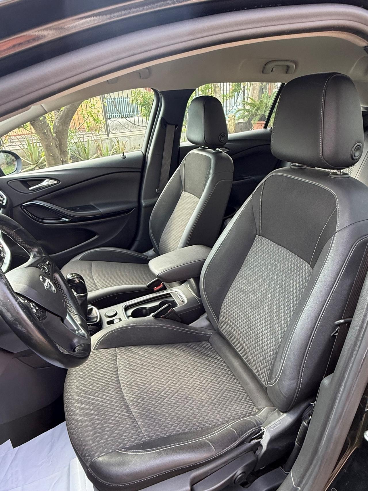 Opel Astra 1.6 BiTurbo CDTi Start&Stop Sports Tourer Innovation
