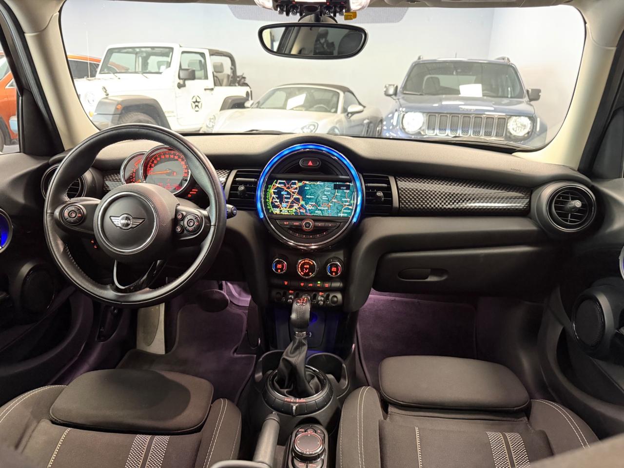 Mini 2.0 Cooper SD aut. Hype 5 porte