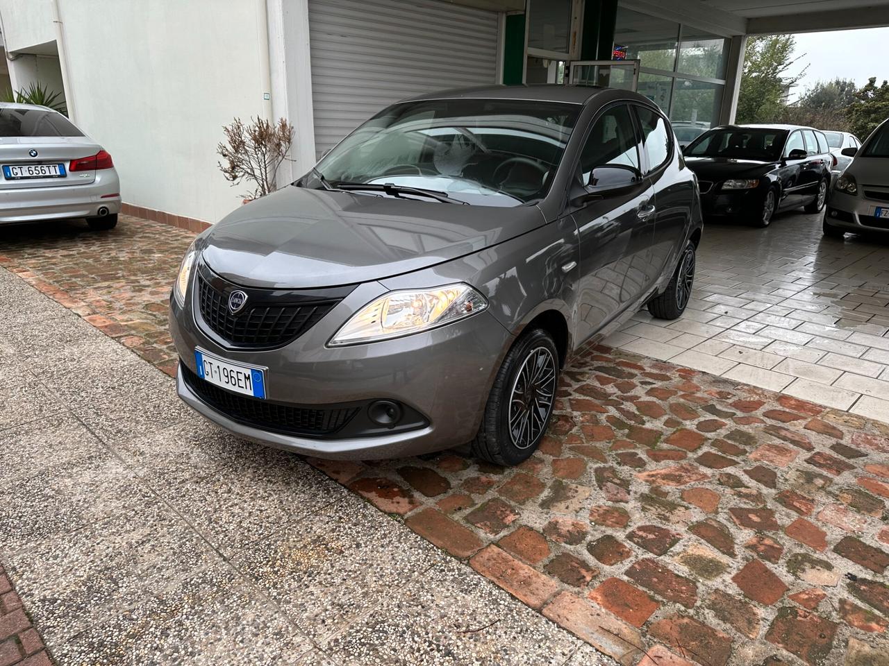 Lancia Ypsilon 1.0 Hybrid Oro Km Zero