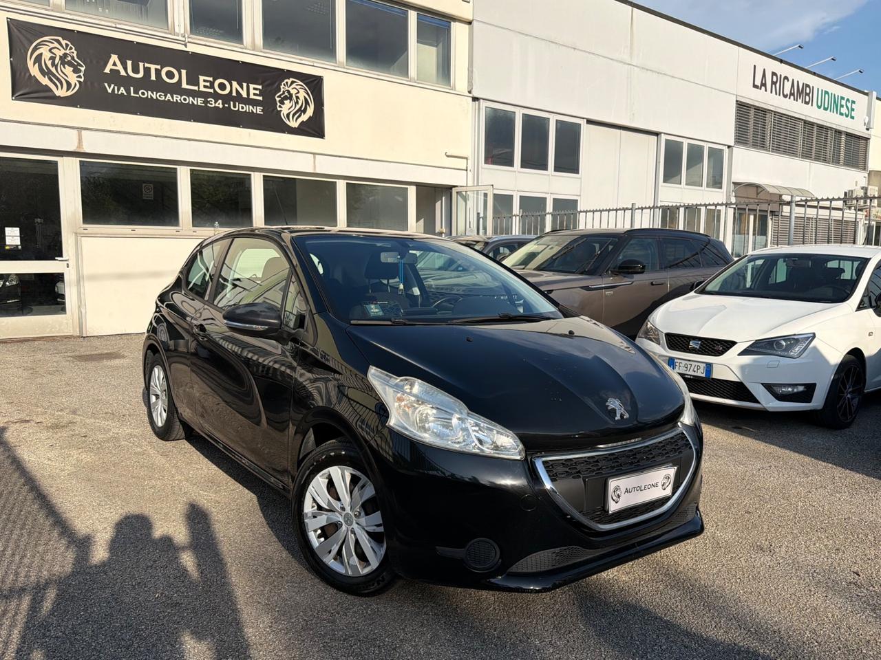 Peugeot 208 1.2 VTi 82 CV 3 porte Allure