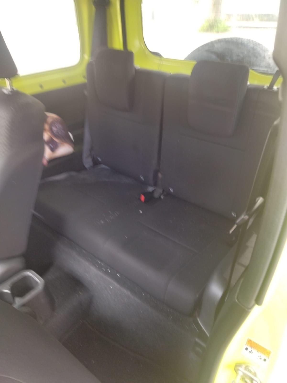 Suzuki Jimny 1.5 5MT Top