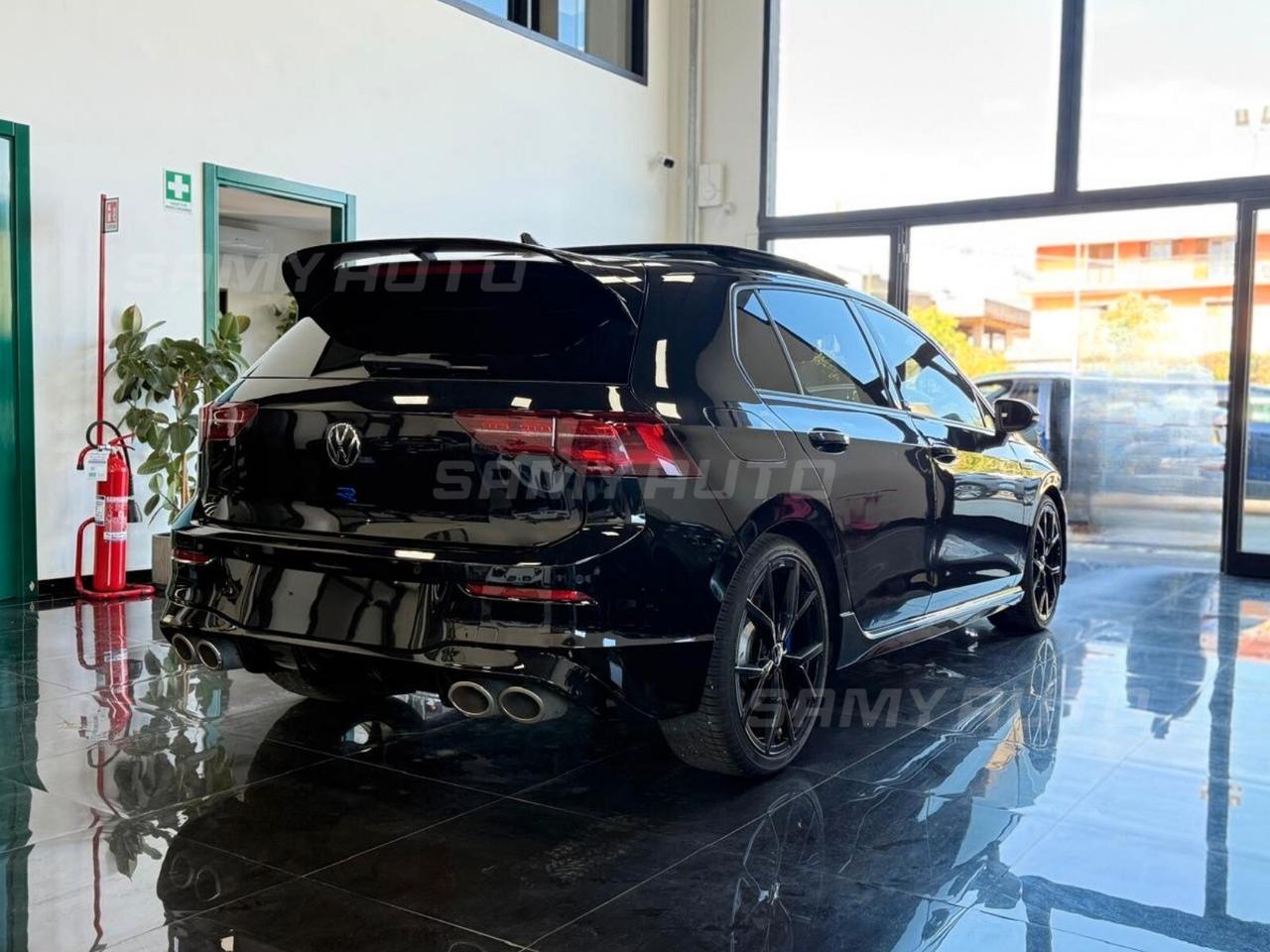 Volkswagen Golf 2.0 TSI DSG 4Motion R