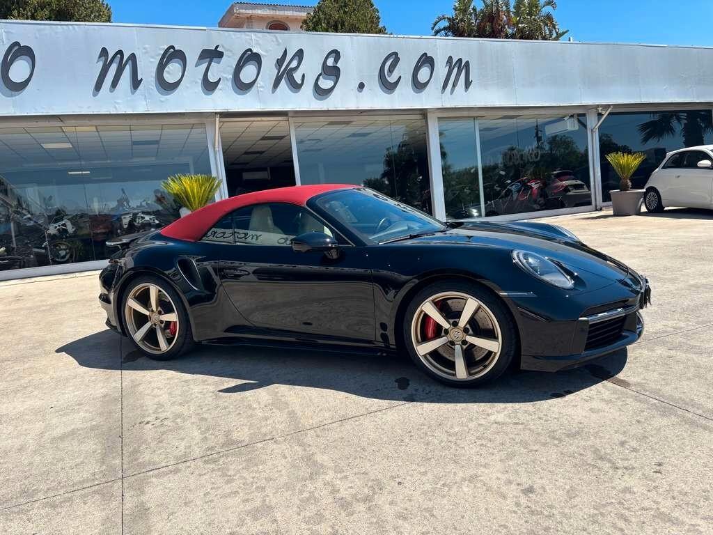Porsche 911 Turbo Cabriolet 2024 / KM 23.000 IVA ESPOSTA Tua a solo 2.159 Euro al mese
