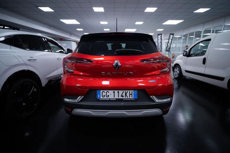 Renault Captur 1.6 E-Tech hybrid Intens 145cv auto