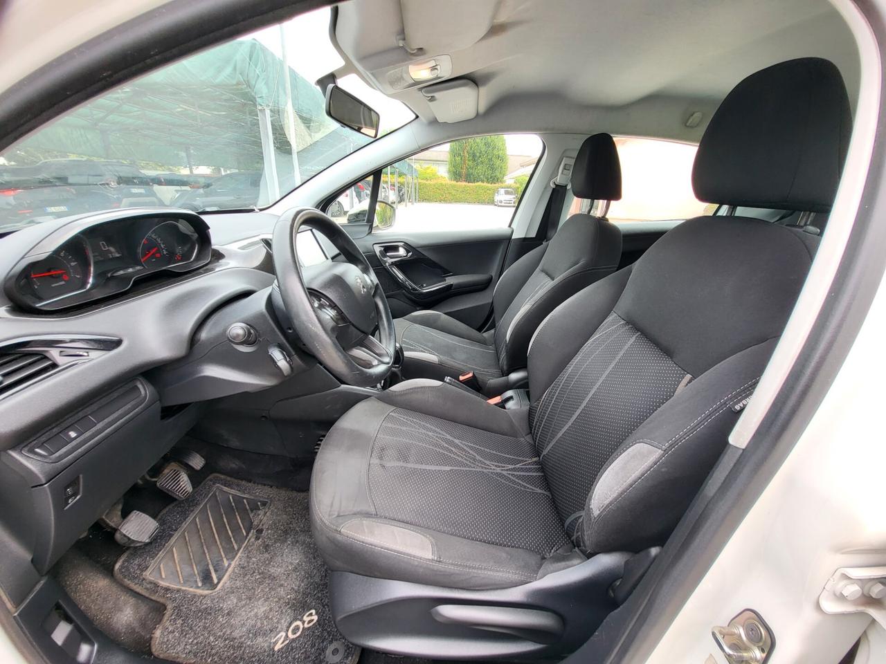 Peugeot 208 1.2 VTi 82 CV 5 porte Active