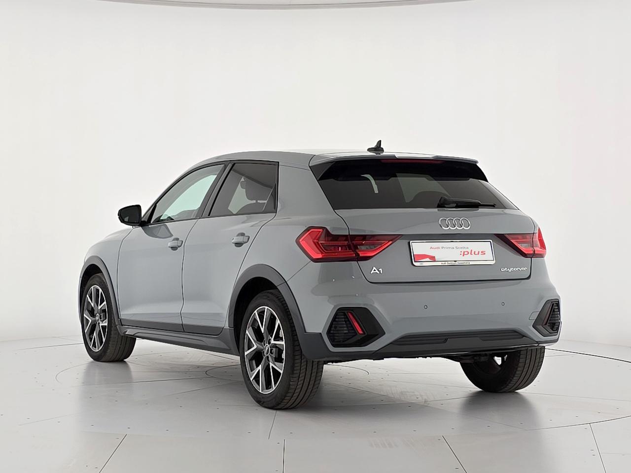 Audi A1 citycarver 30 1.0 tfsi admired 110cv