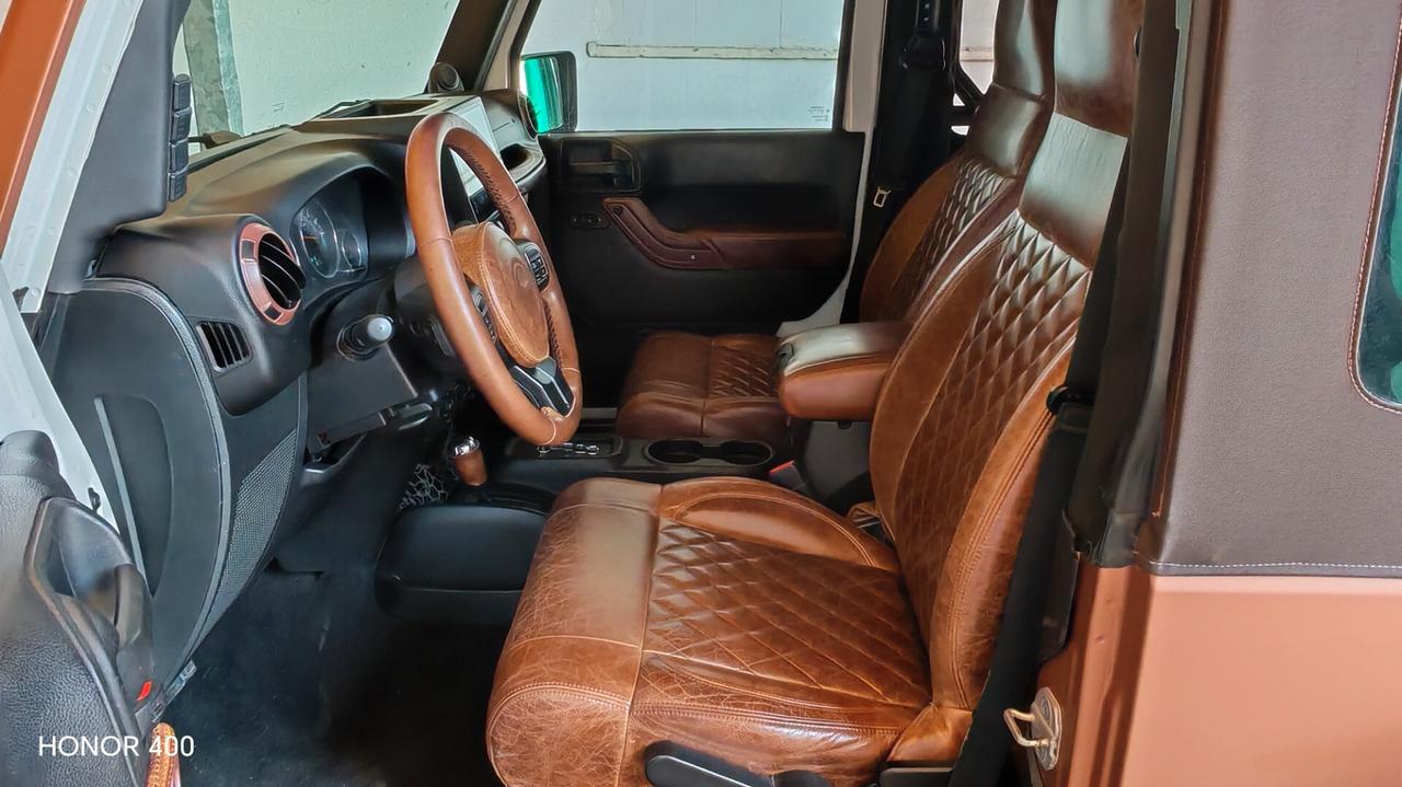 Jeep Wrangler 3.6 V6 Automatico