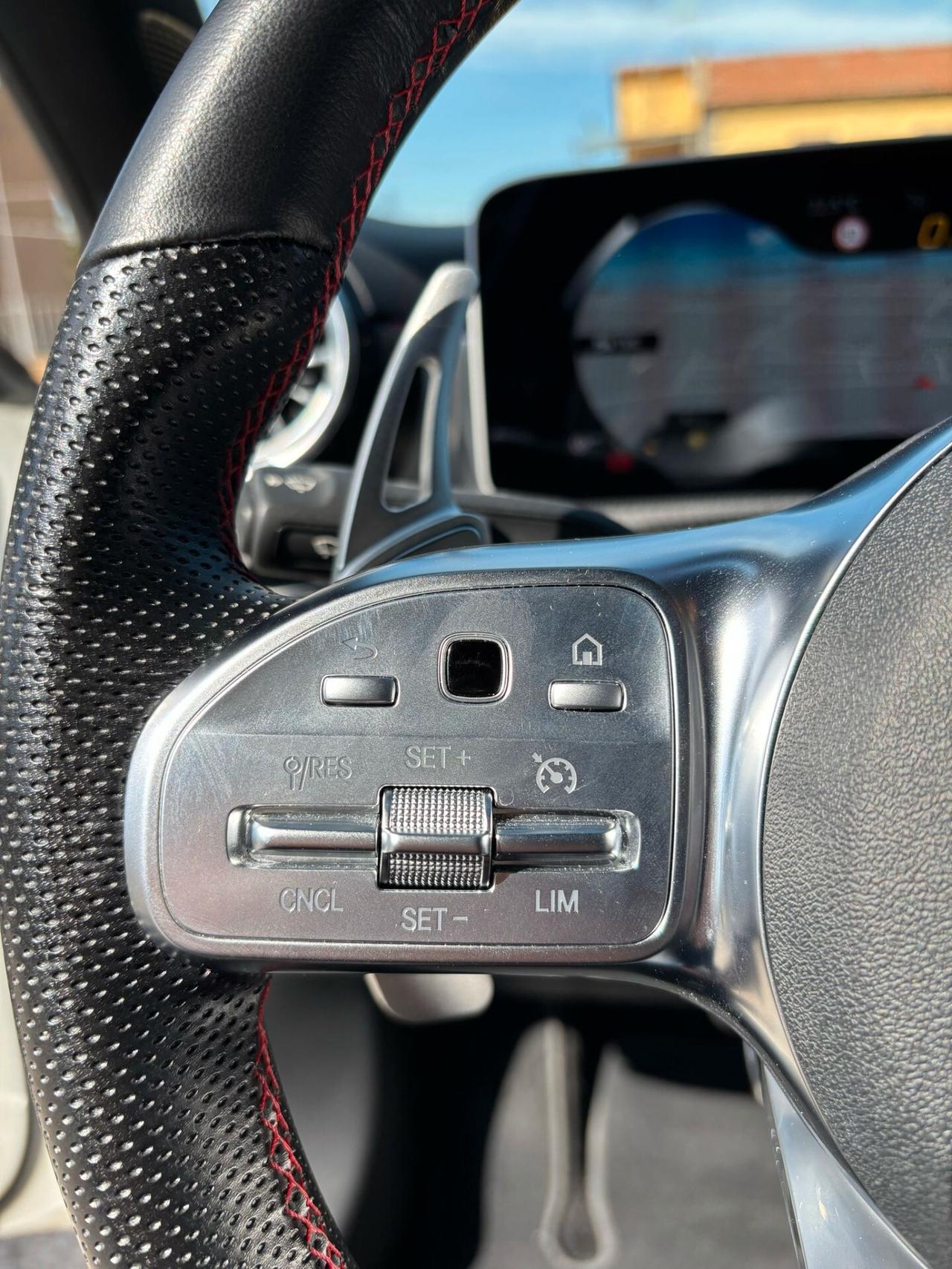 Mercedes-benz A 180 A 180 d Automatic Premium AMG
