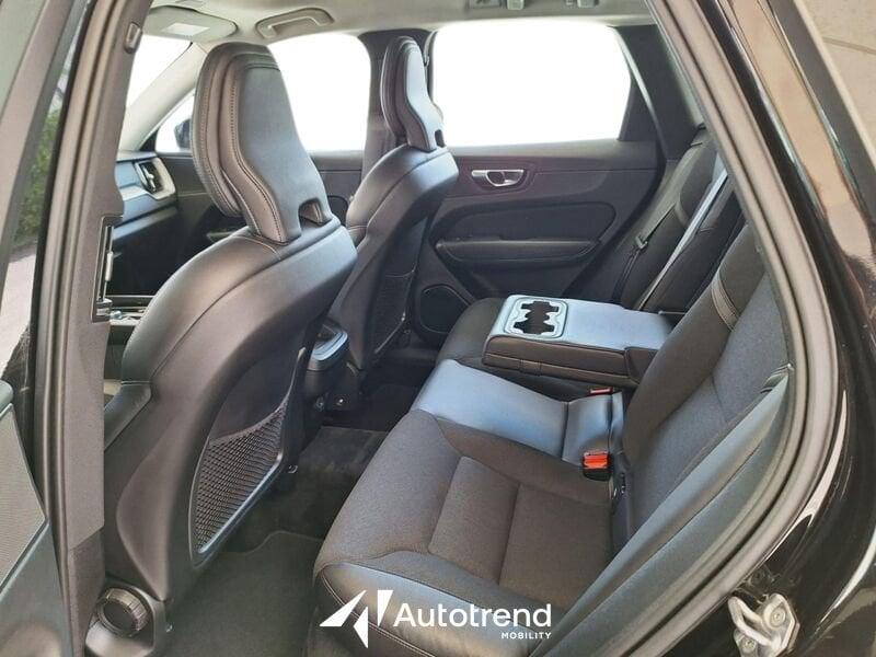 Volvo XC60 D4 190 CV Automatica NAVI LED Momentum Pro