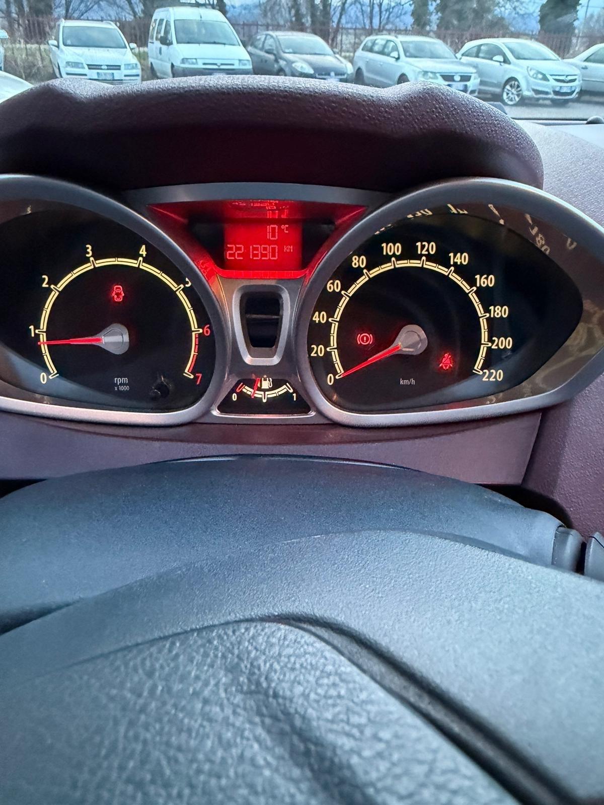 Ford Fiesta 1.4 97 CV KW 81 5 porte Titanium