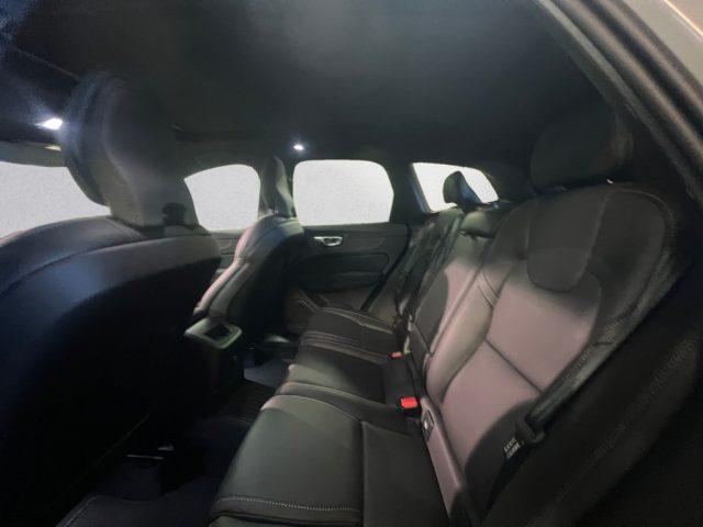 VOLVO XC60 T6 AWD automatico Ultra Black Edition