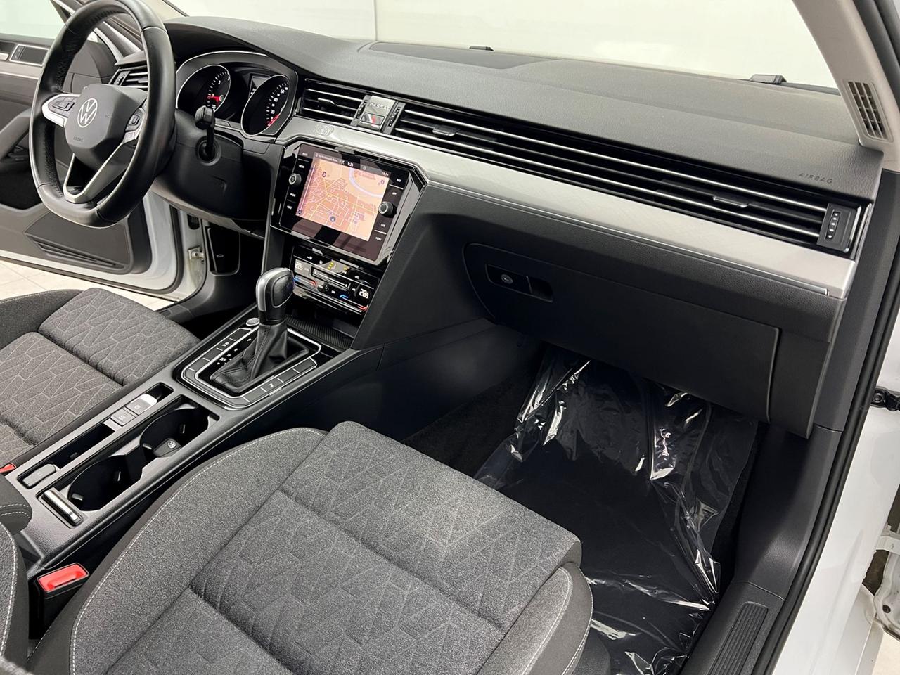 VOLKSWAGEN Passat VIII 2019 Variant Passat Variant 2.0 tdi Business 150cv dsg