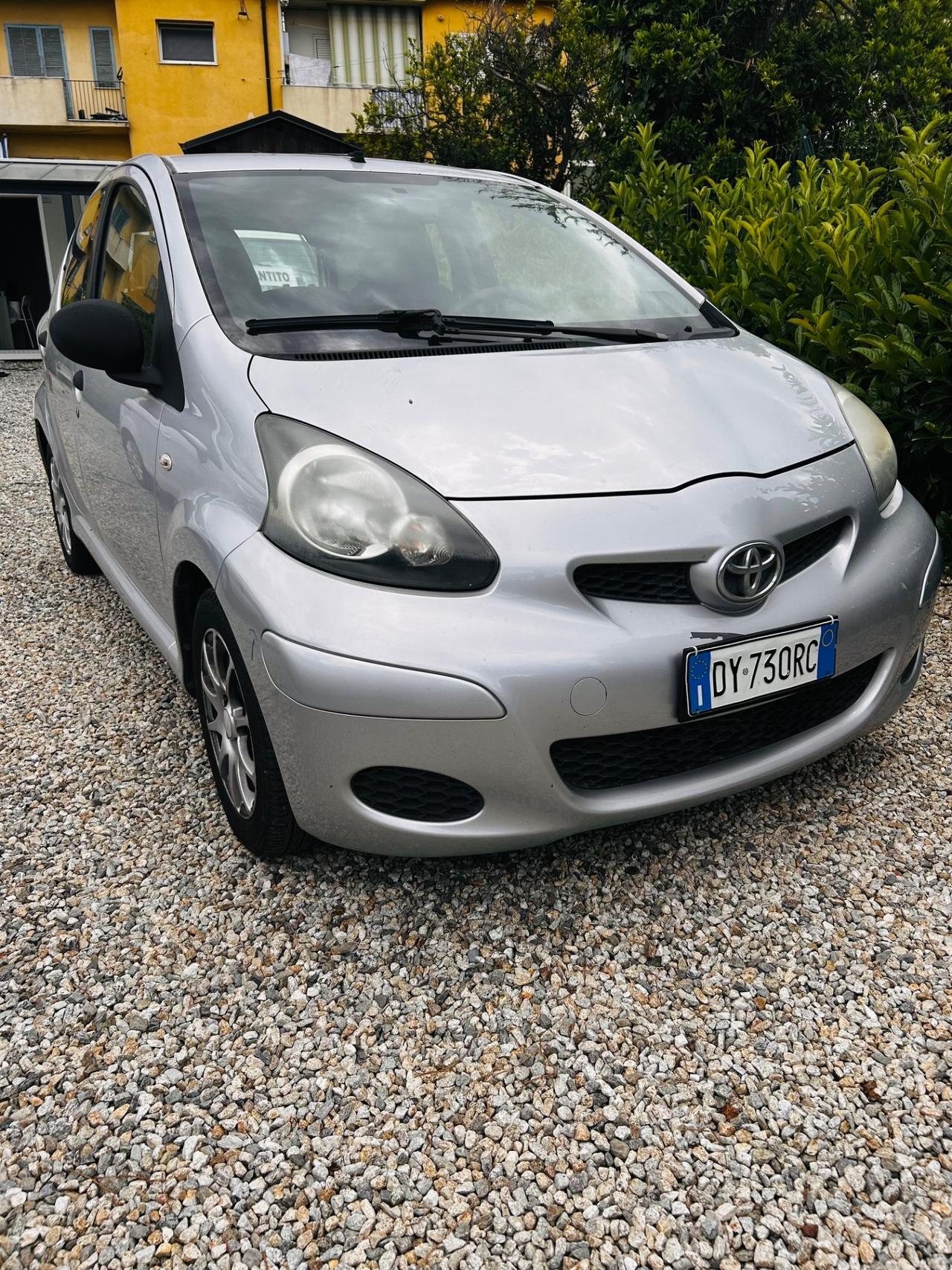 Toyota Aygo 1.0 12V VVT-i 5 porte Now