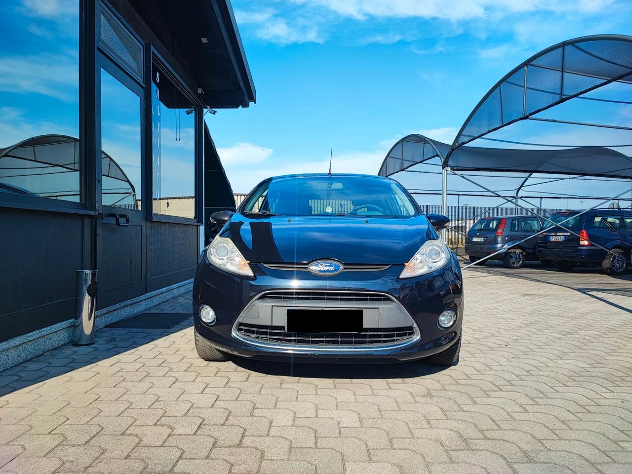 Ford Fiesta 1.2 5 porte uni-pro