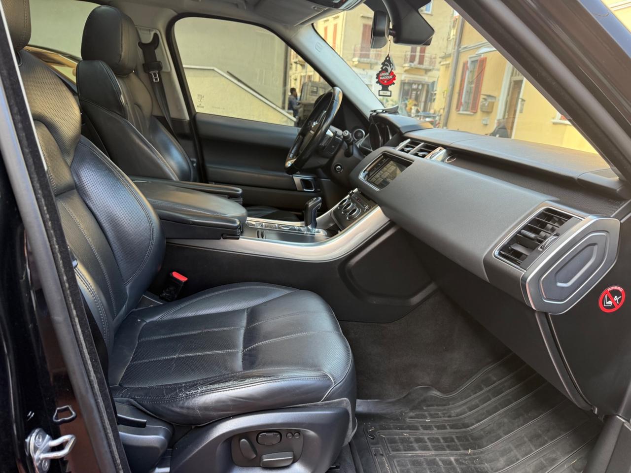 Land Rover Range Sport 3.0 TDV6 HSE Dynamic