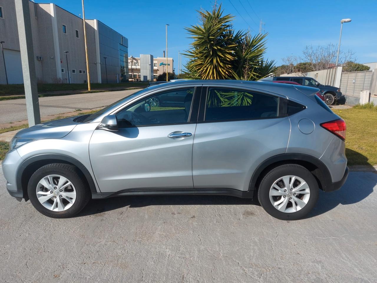 Honda HR-V 1.5 i-VTEC Executive *44000 Km.