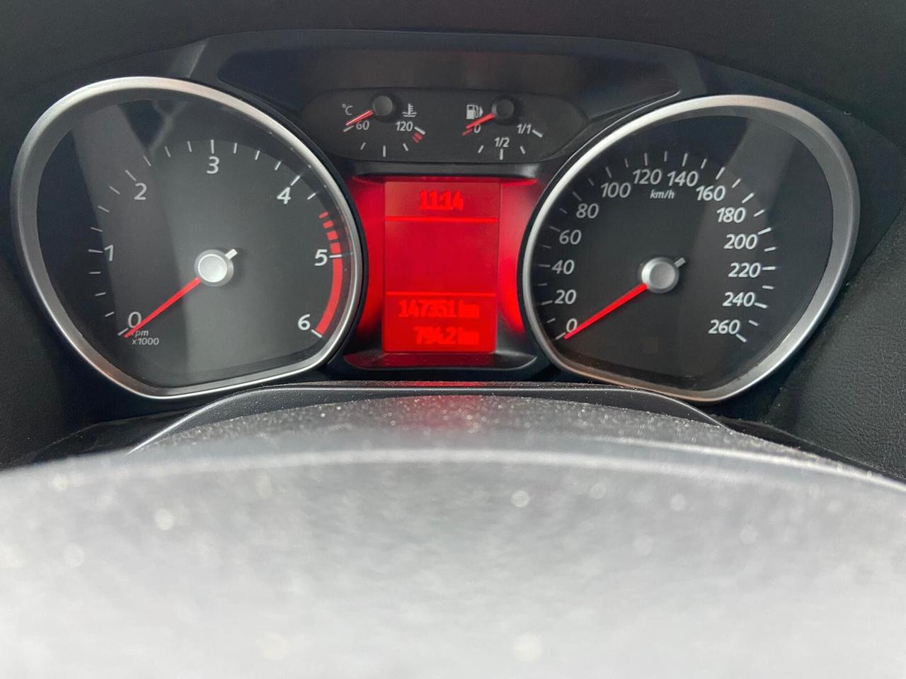 Ford Galaxy 2.0 TDCi 140 CV Powershift Nav Titanium