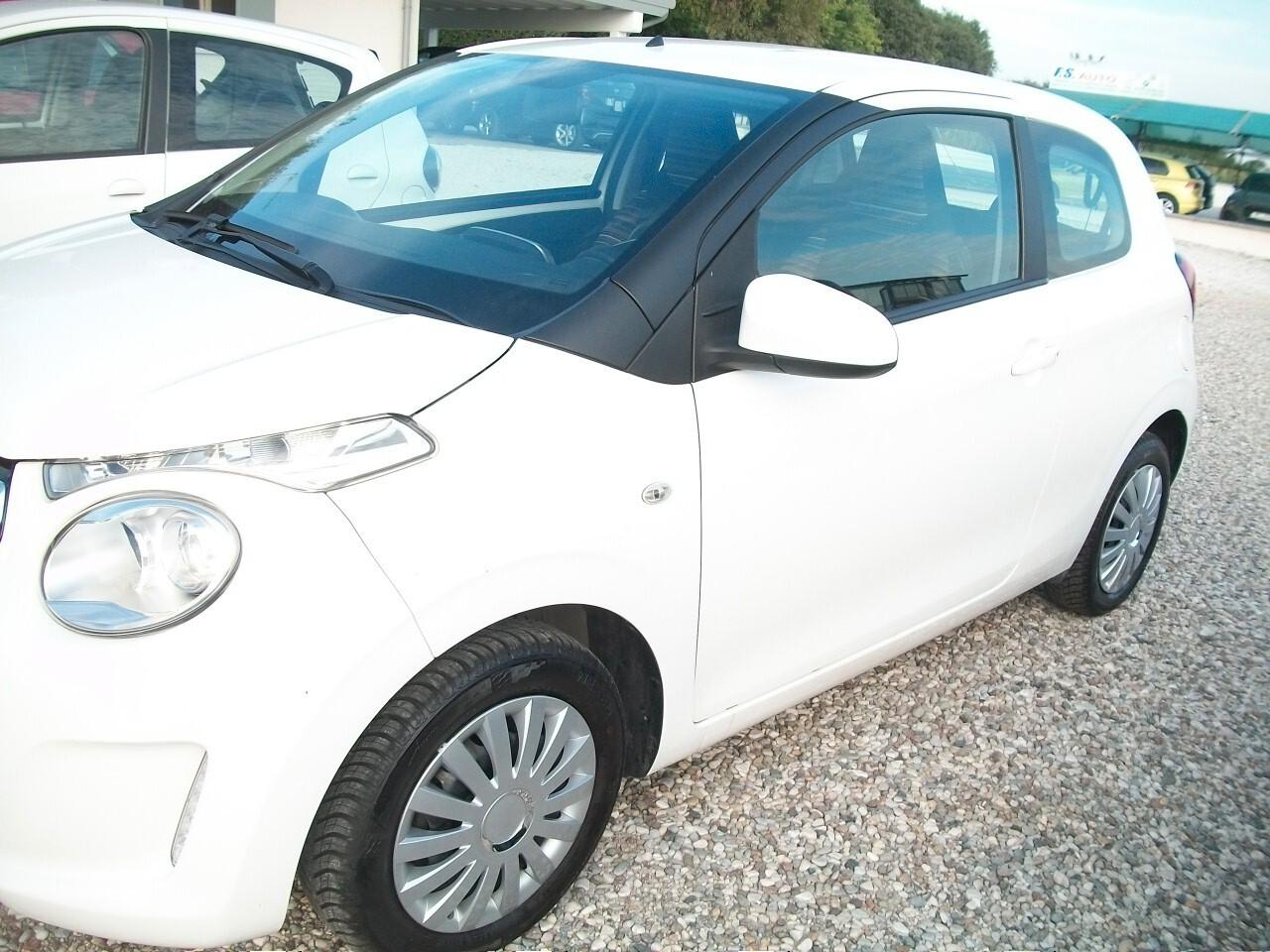 Citroen C3 1.0 VTi 68 Exclusive cc 999 benzina euro 5 Akm 99680 garanzia un anno si neopatentati