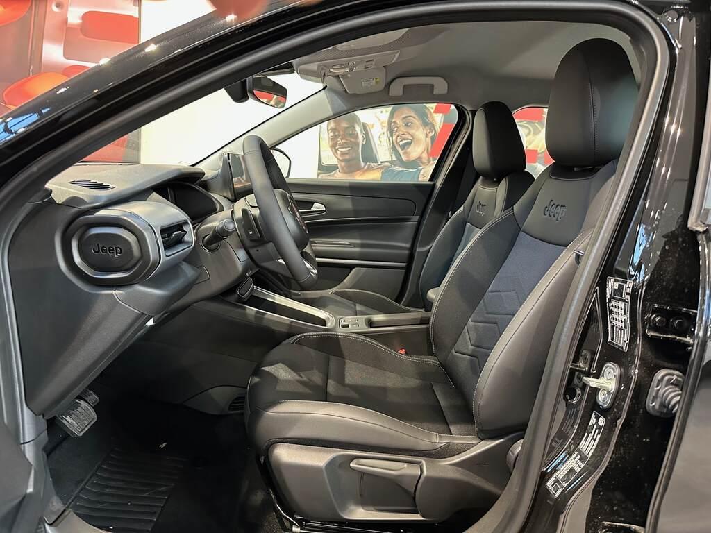 Jeep Avenger 1.2 turbo e-hybrid Altitude fwd 100cv edct6