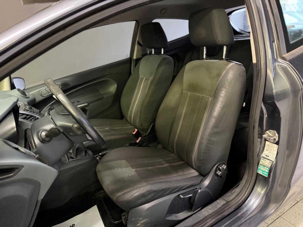 Ford Fiesta 1.4 3 porte Bz.- GPL Titanium