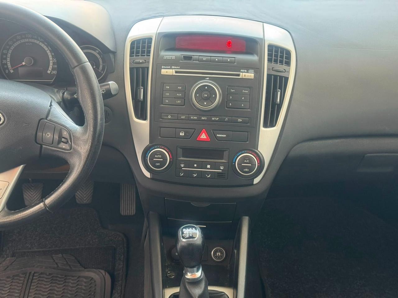 Kia Ceed cee'd Sp. Wag. 1.4 109CV LX Bi-Fuel