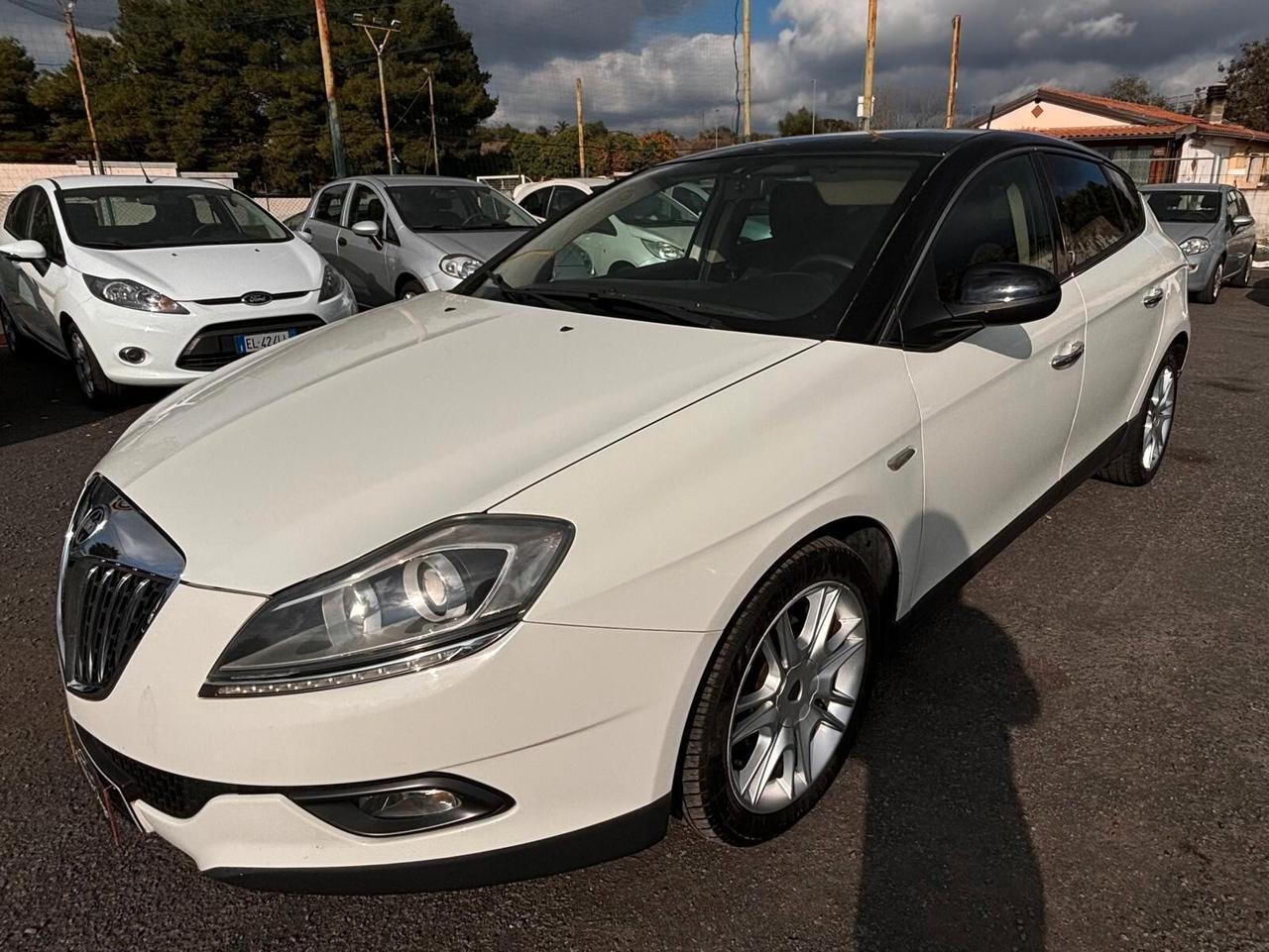 Lancia Delta 1.6 MJT DPF Selectronic Platinum