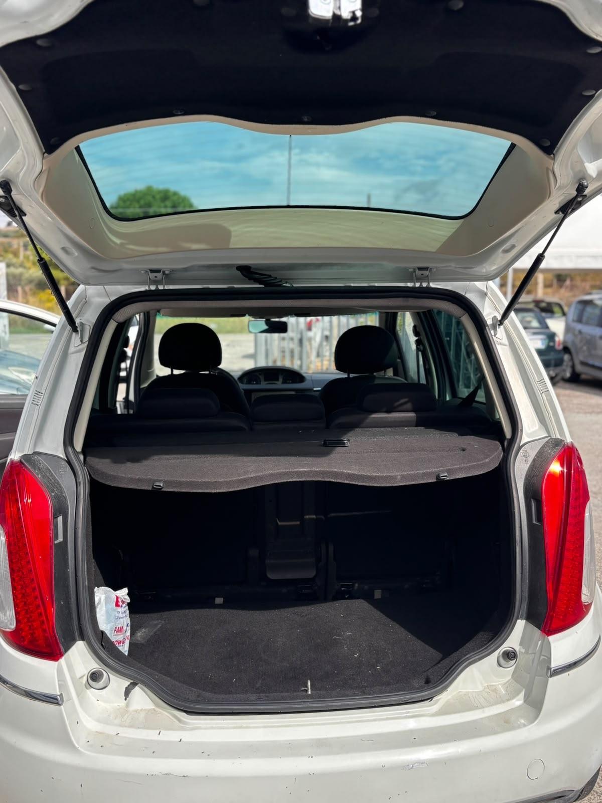 Lancia MUSA 1.4 Argento Ecochic GPL
